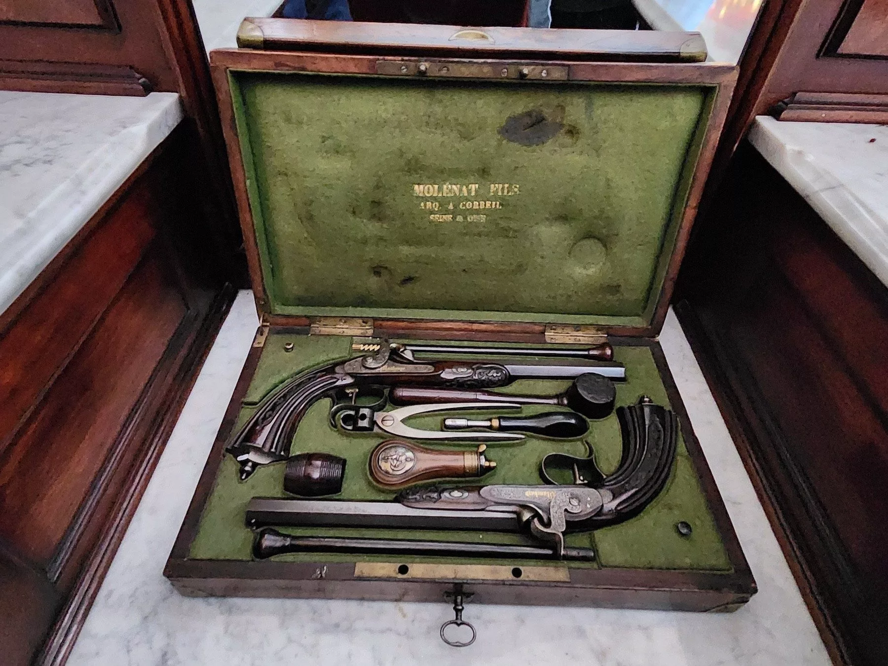 antique-guns