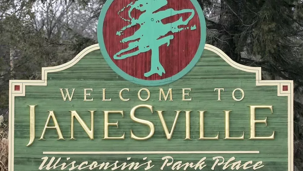 janesville-city-of-parks-sign-jpg-9