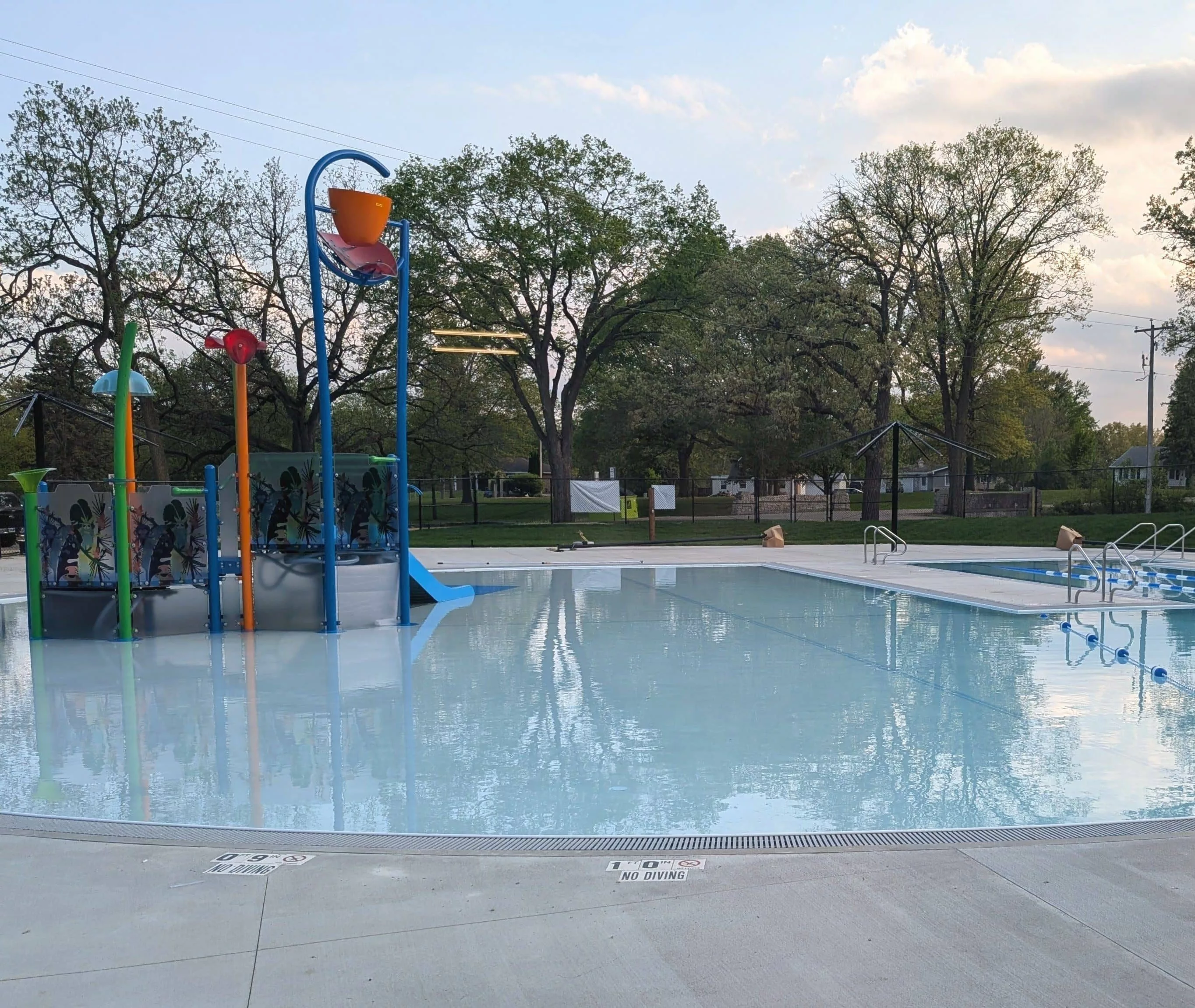 palmer-park-pool-pxl_20250513_2314436742-jpg