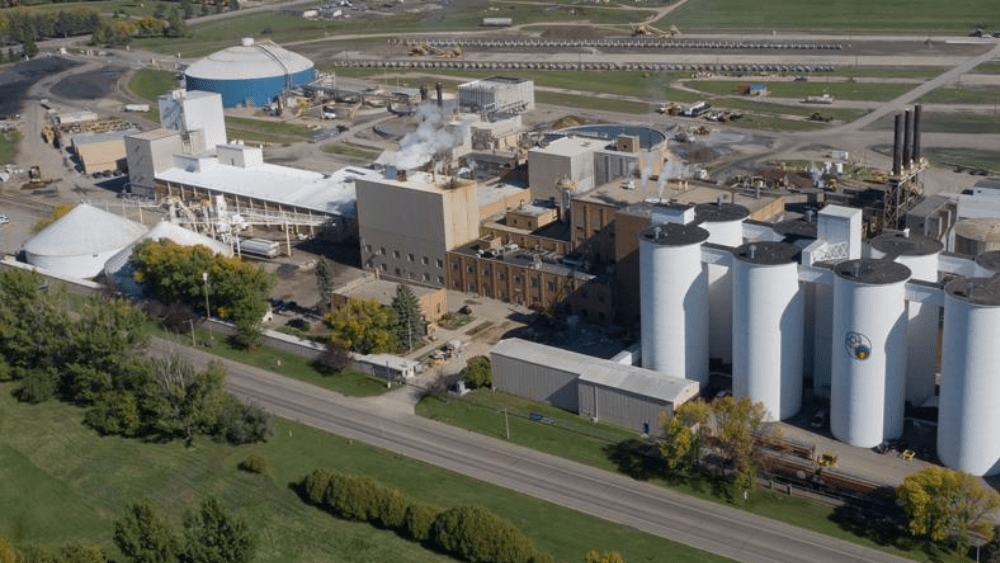 exterior of the Moorhead Crystal Sugar Factory