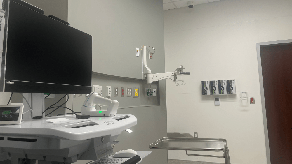 Emergency room bay