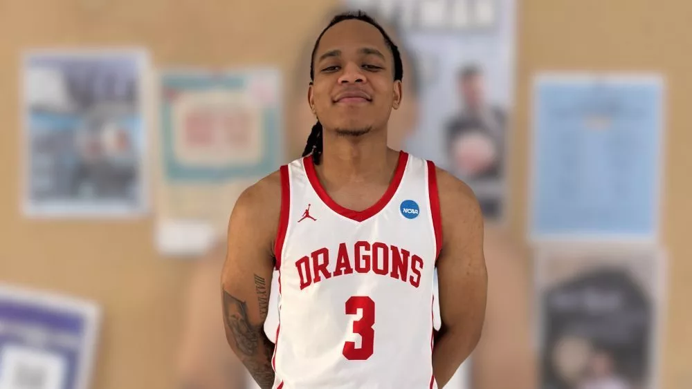 MSUM men's basketball guard JaMir Price