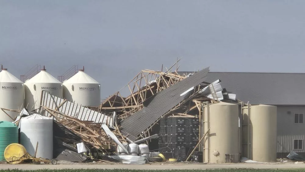 Image of damaged building in Hunter ND