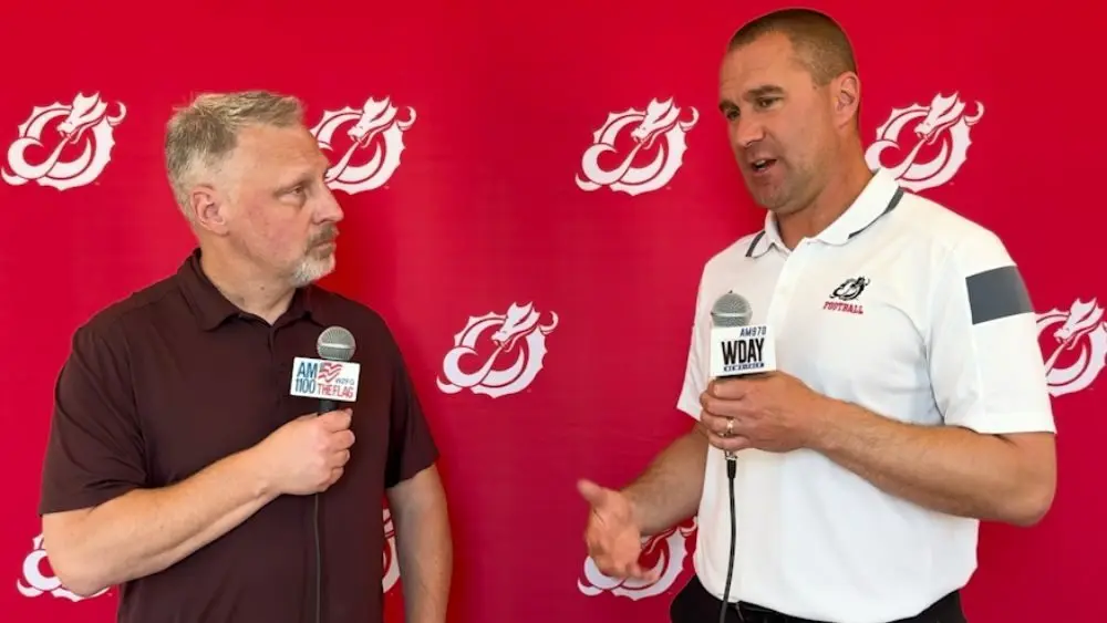 2 guys having a conversation