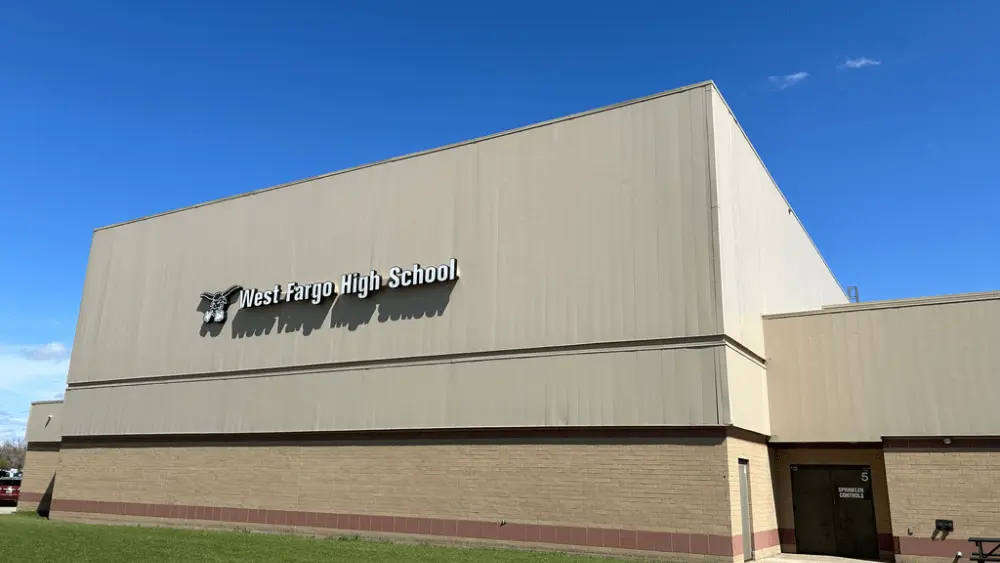 Image of the outside of West Fargo High School