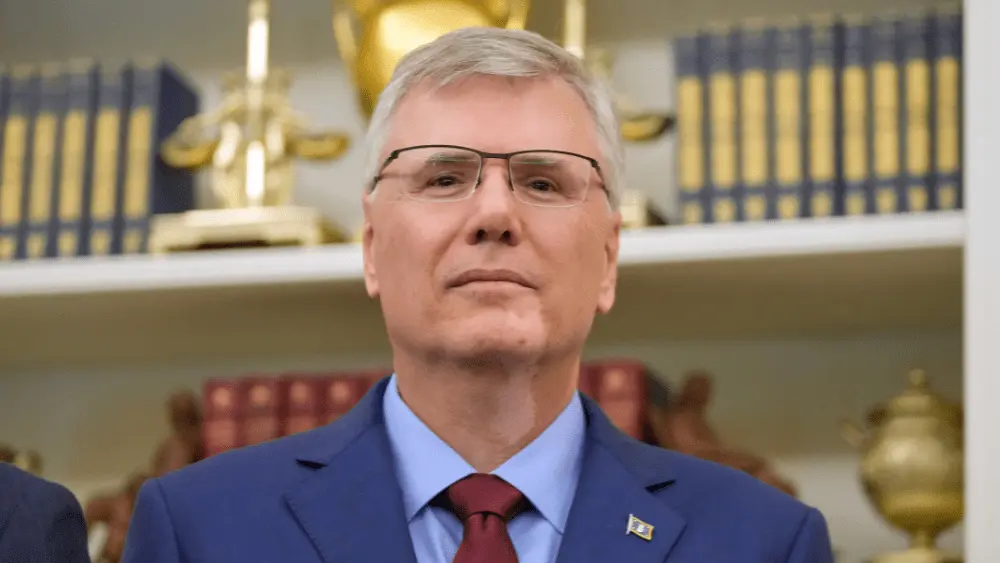 Image of Troy Meink