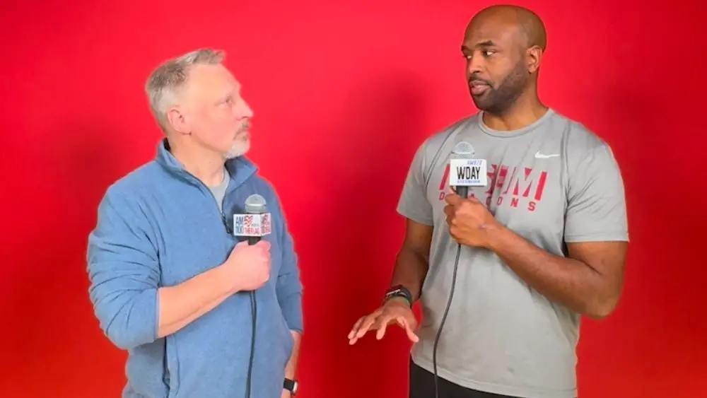 2 guys having a conversation