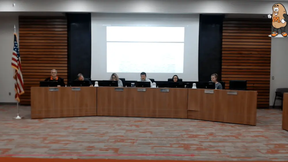 Moorhead School Board