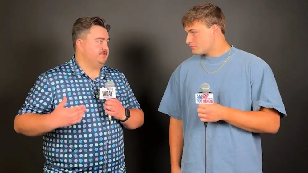 2 guys having a conversation