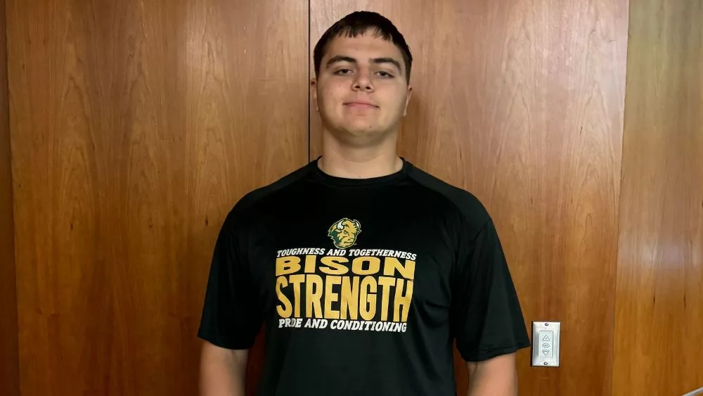 Bison football offensive lineman Griffin Empey