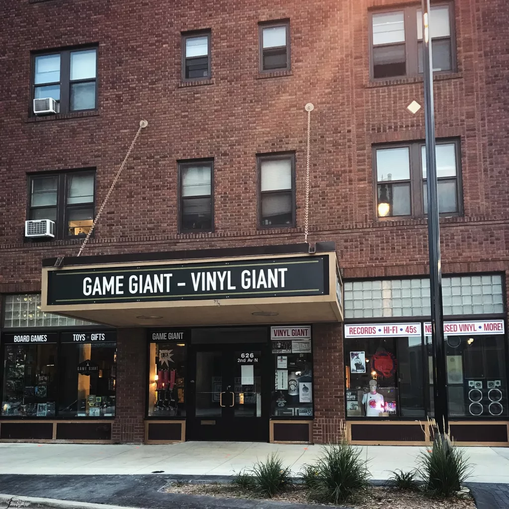 Vinyl Game Giant