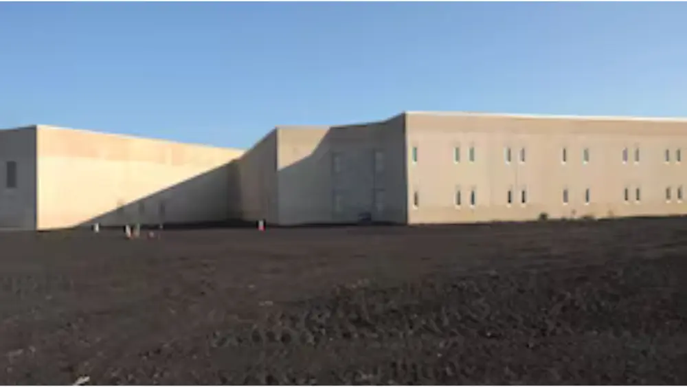 Image of the outside of the Cass County Jail