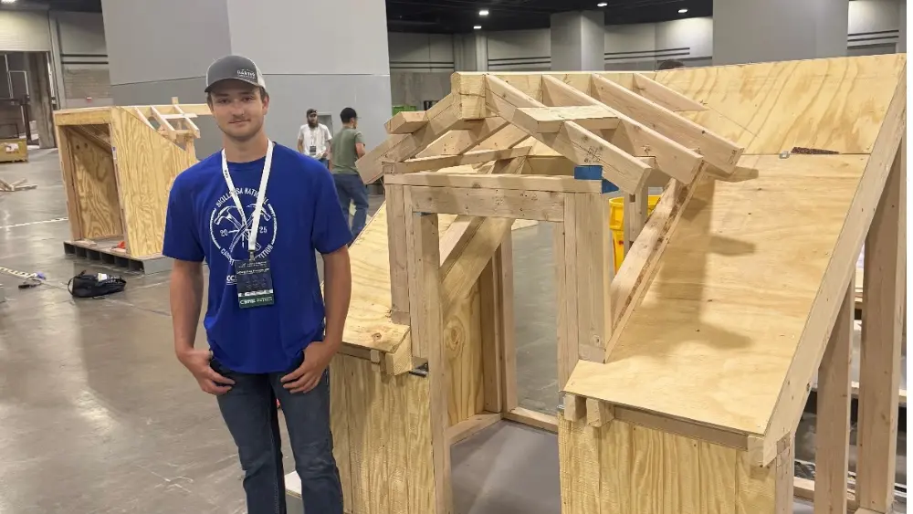 Image of Lance Harter at the competition