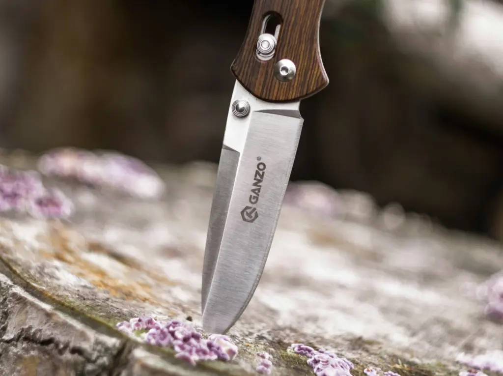 Knife