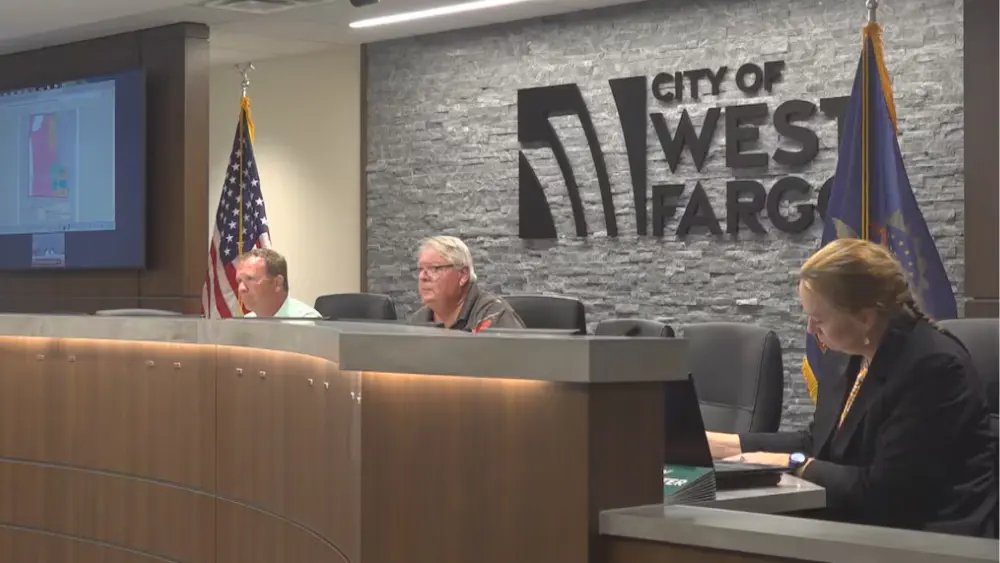 Image of the city of West Fargo City Commission chambers