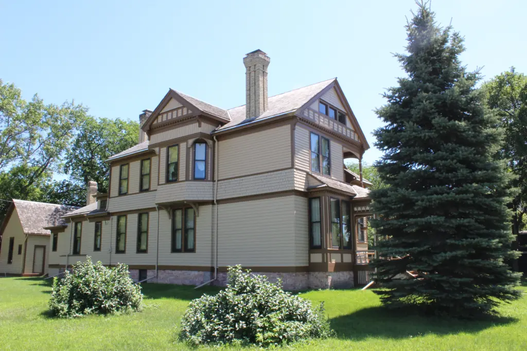 Comstock House