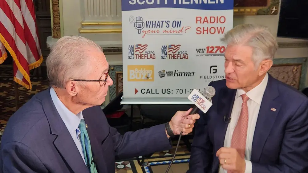 Scott Hennen interviewing Dr. Mehmet Oz