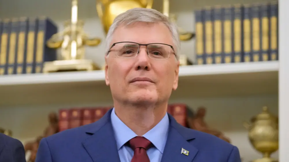 Image of Troy Meink