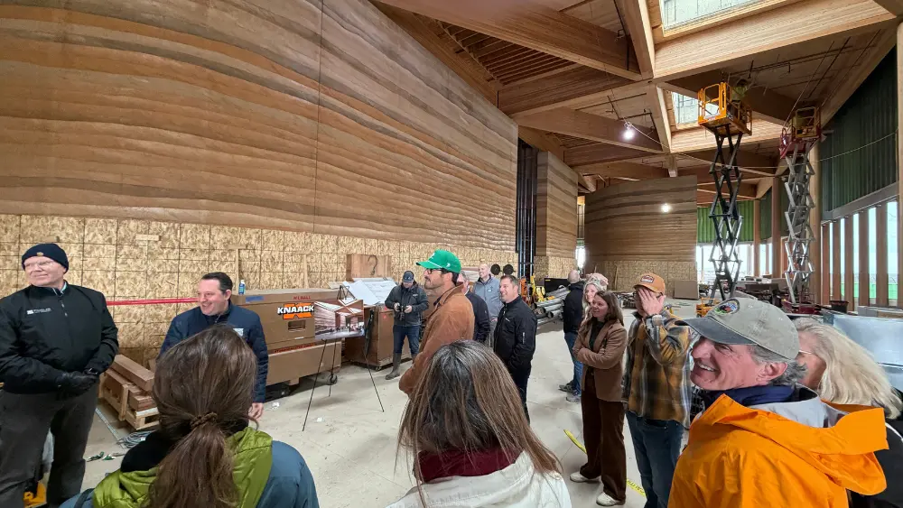 Image of Doug Burgum taking library tour