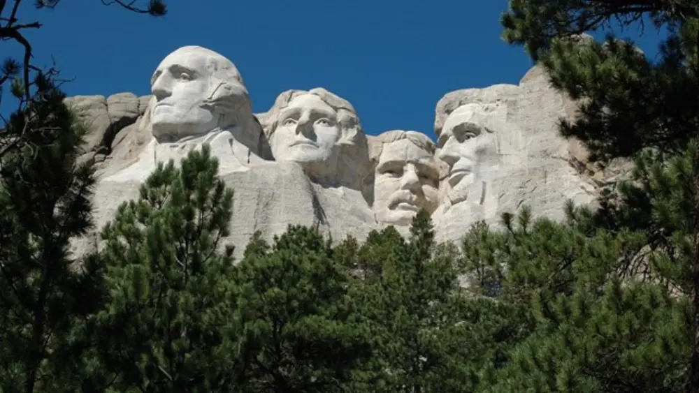faces of Mount Rushmore