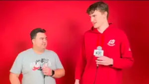 2 guys having a conversation