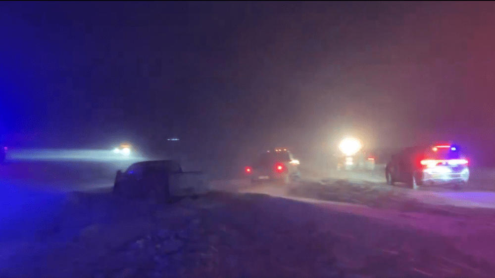 Snow, blowing snow causing travel difficulties | WDAY Radio - AM 970 ...