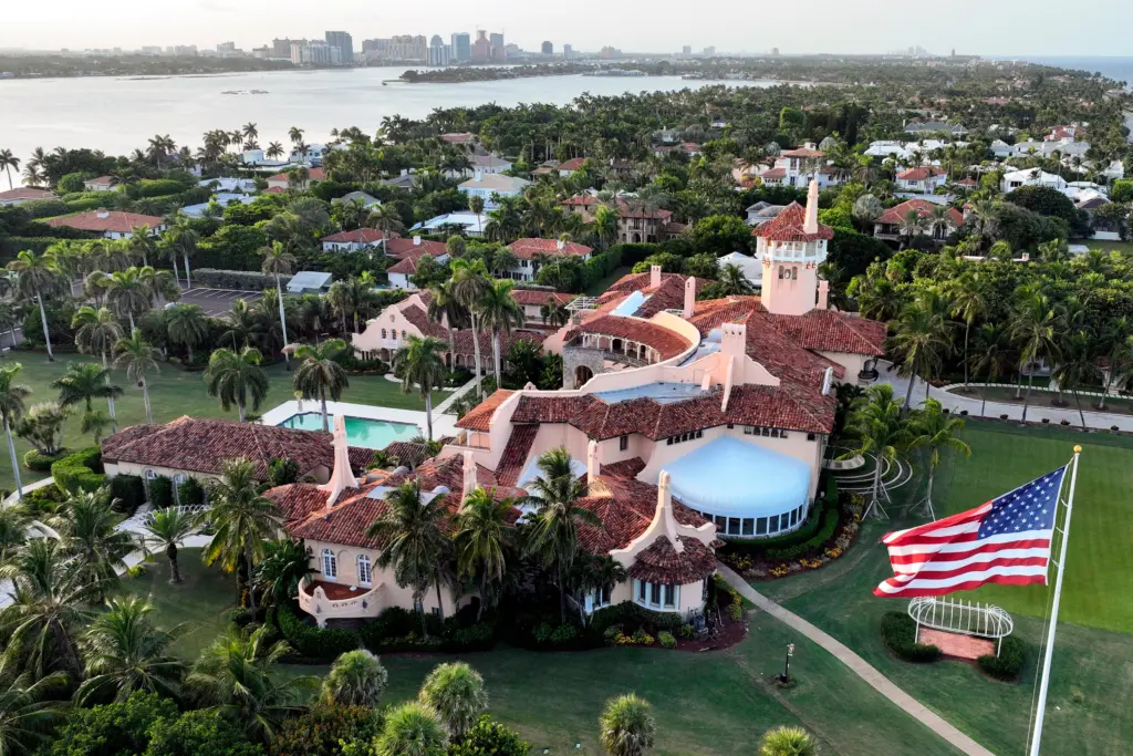Mar A Lago
