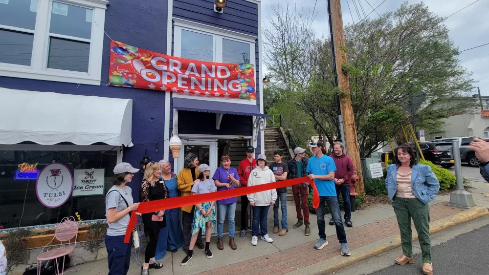 tulsi-rose-ribbon-cutting