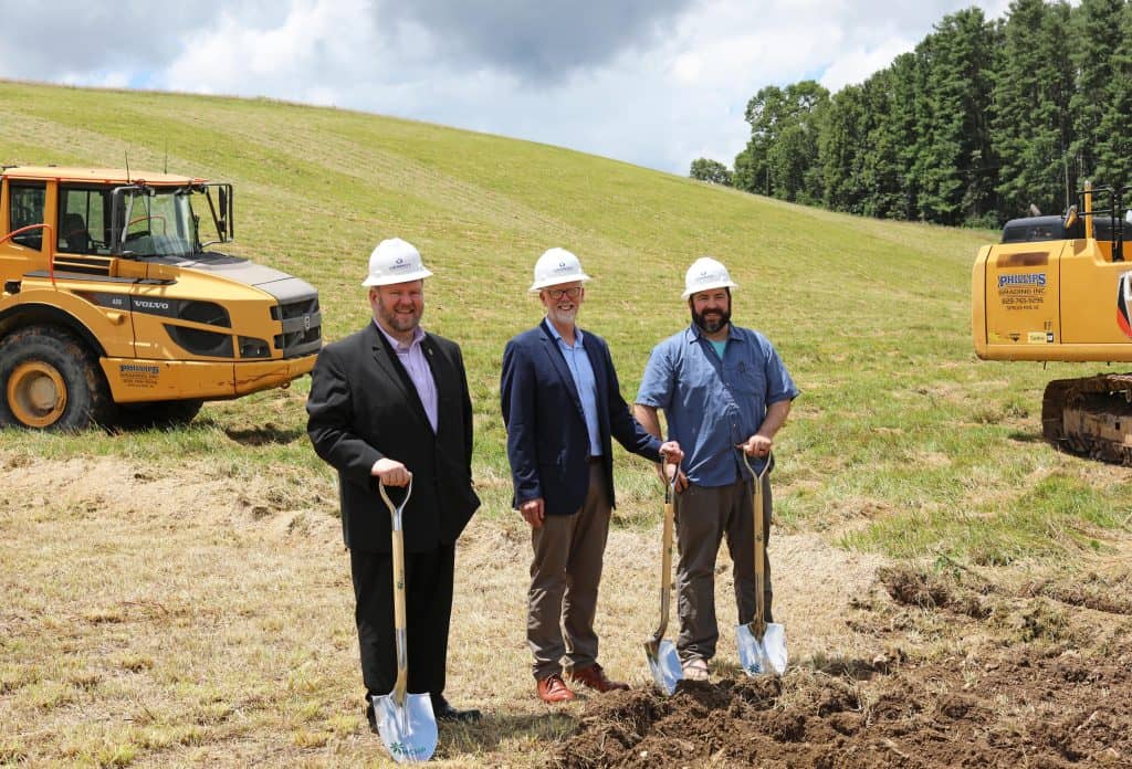 Wtoe Mountain Community Health Partnership Breaks Ground on New Facility at ...
