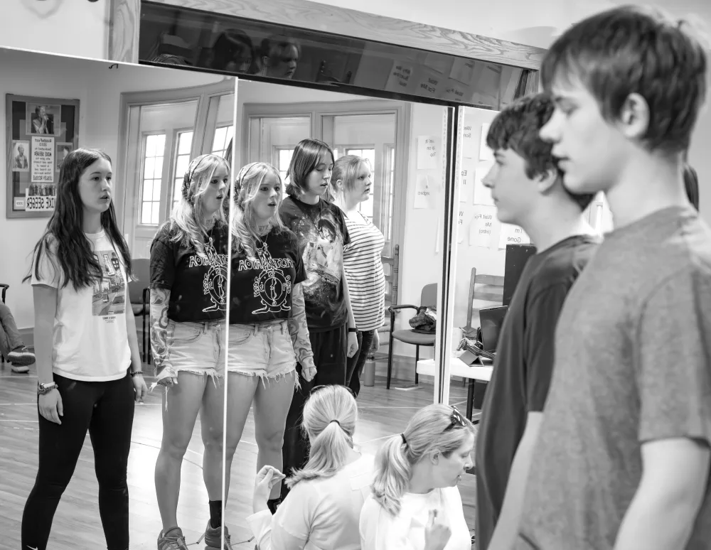 hadestown-teen-edition-at-parkway-playhouse-pr-2