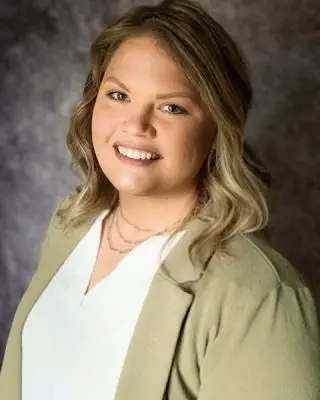 shayna-nicol-sm