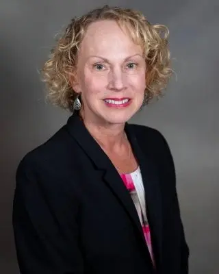 wendy-hernandez-headshot-1