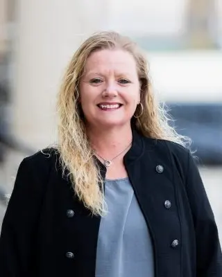 kippenbrock-press-headshot-2