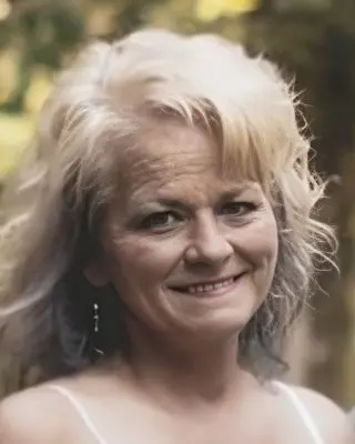 nikki-ryan-photo