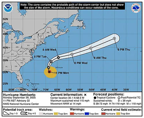 al082025_5day_cone_with_line_and_wind_sm2860021