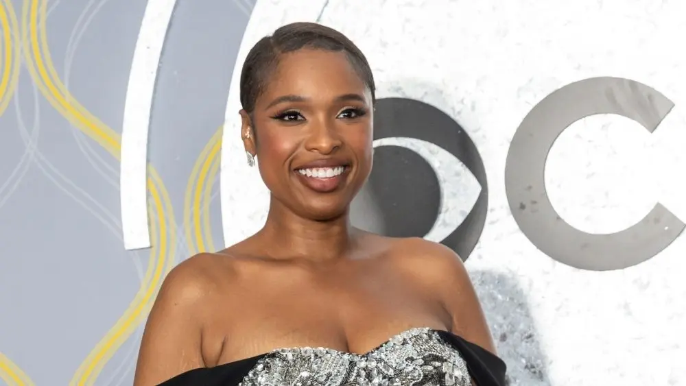 Jennifer Hudson drops deluxe holiday album, featuring ‘Mary, Did You Know?’