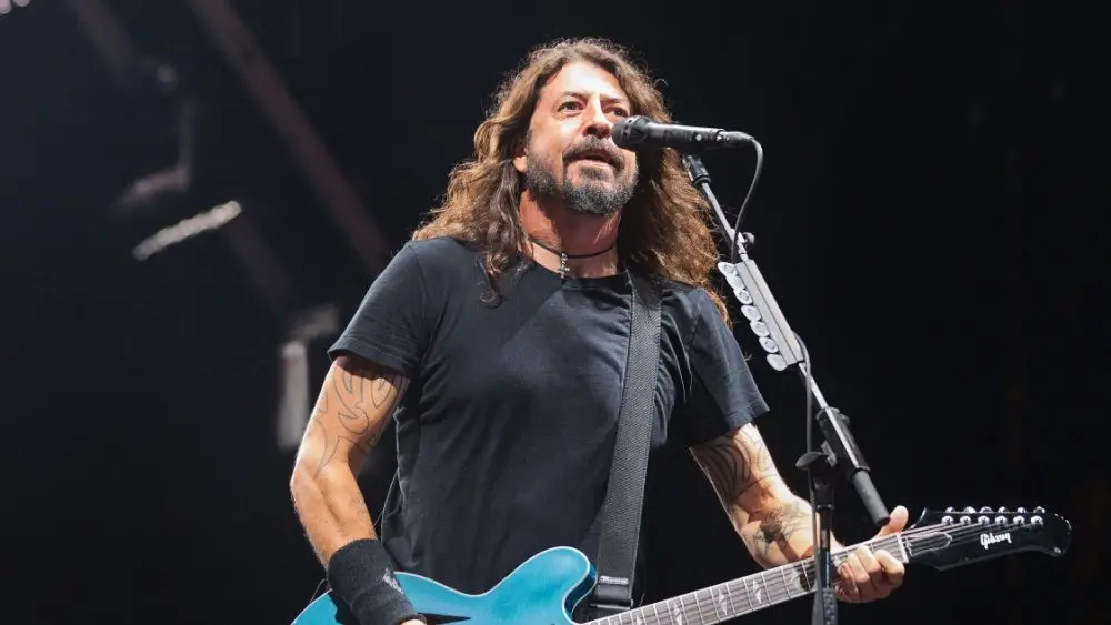 Foo Fighters set dates for 2026 Stadium Tour, share new single “Asking for a Friend”