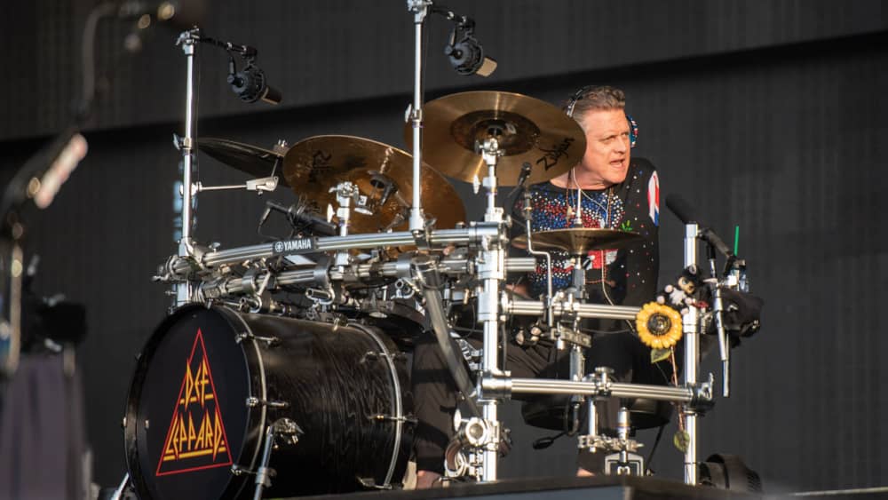 Def Leppard drummer Rick Allen recounts violent assault WRNNFM