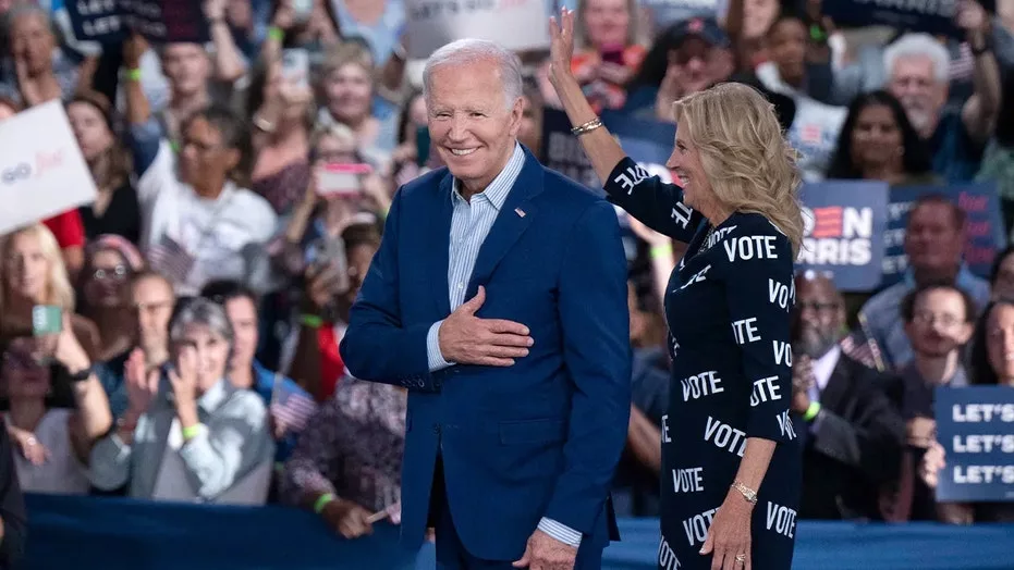 1-a-biden3-a506448