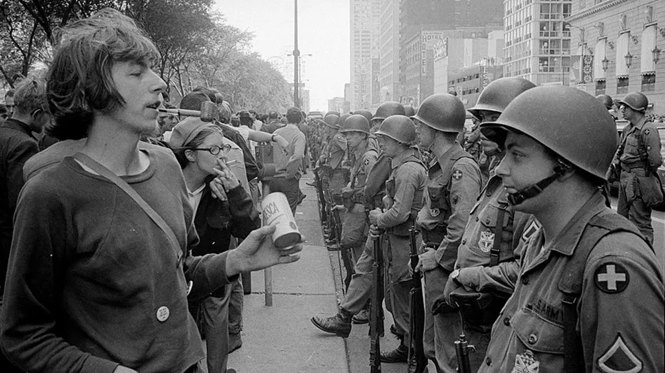 1968-dnc-riots-chicago-protests_01666749