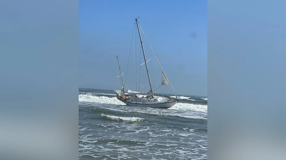 ocnj-water-rescue-sailboat972929