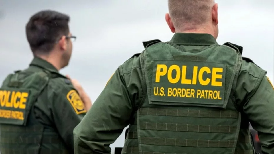 3-border-patrol828537