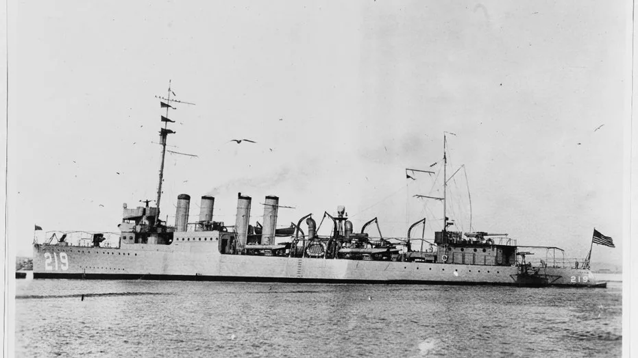 uss-edsall260055