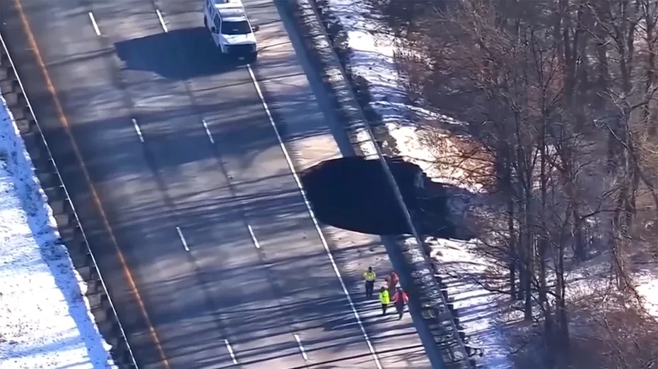 nj-sinkhole468629