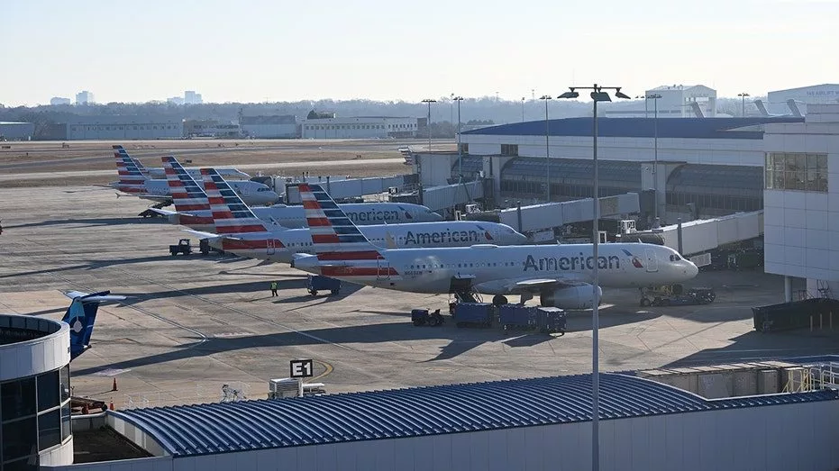 clt-american-airlines-293300