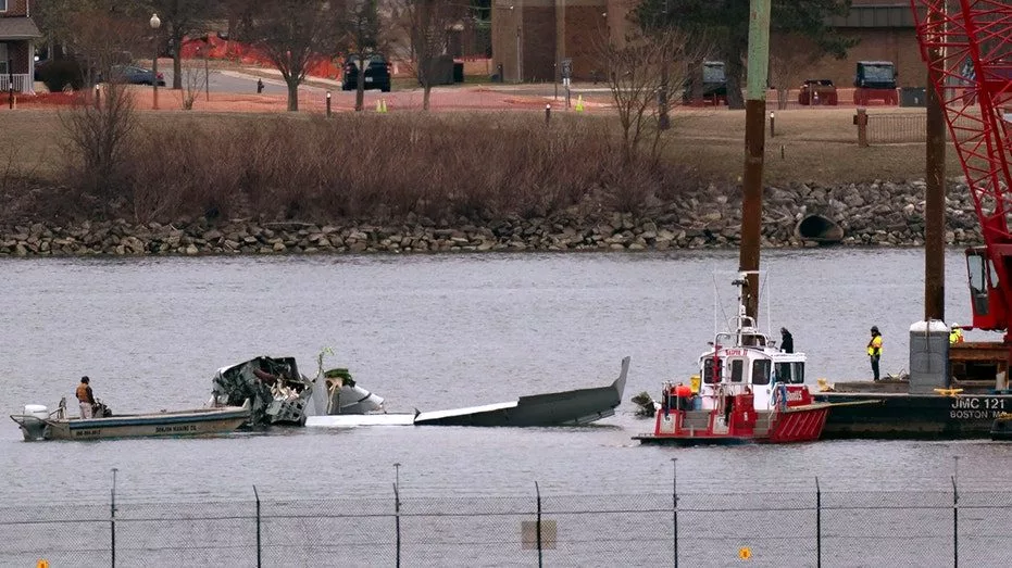 dc-plane-crash-river562514