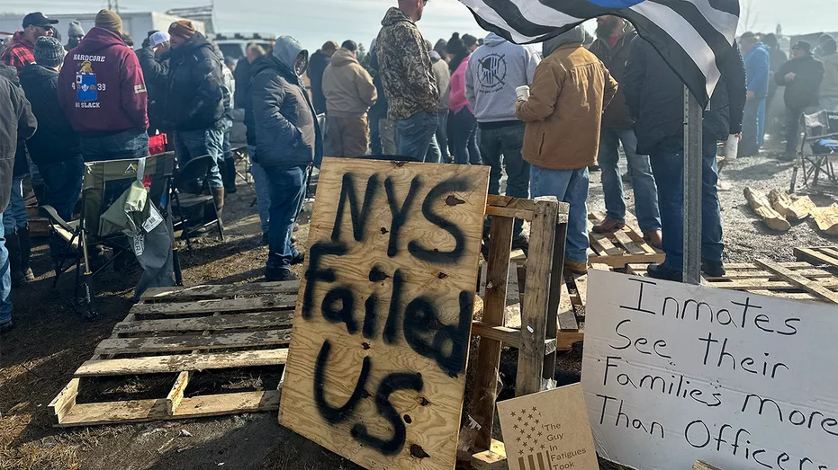 prisonguardstrike982318