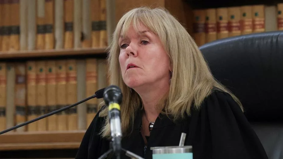 2024-11-26t192438z_116024566_rc23dba97q24_rtrmadp_3_massachusetts-crime-karenread-scaled-e1743531370206107045