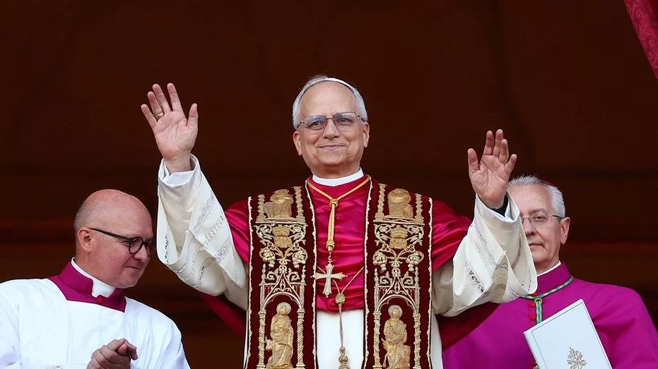 new-pope-robert-francis-7695079