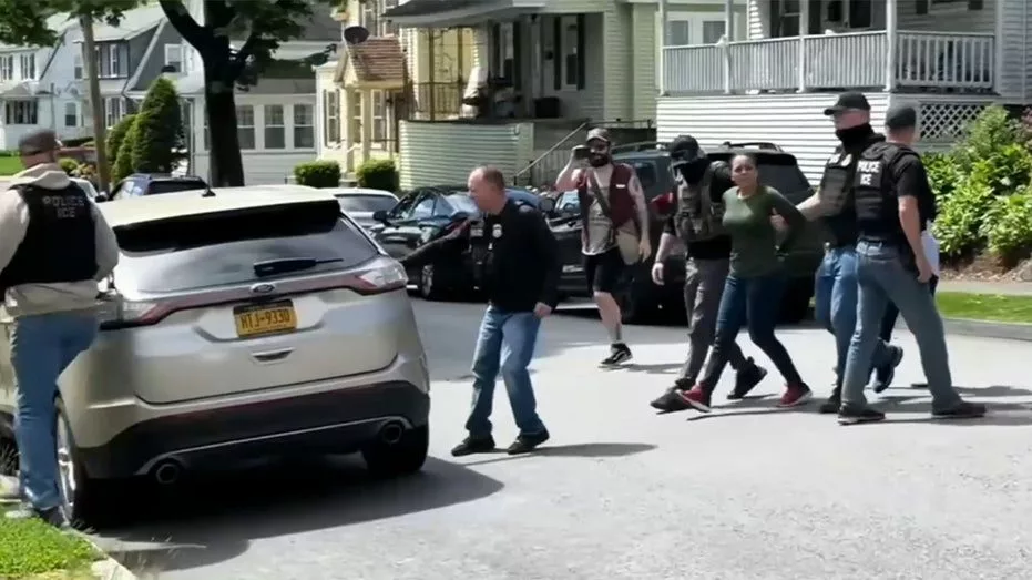 massachusetts-ice-arrest-1305601